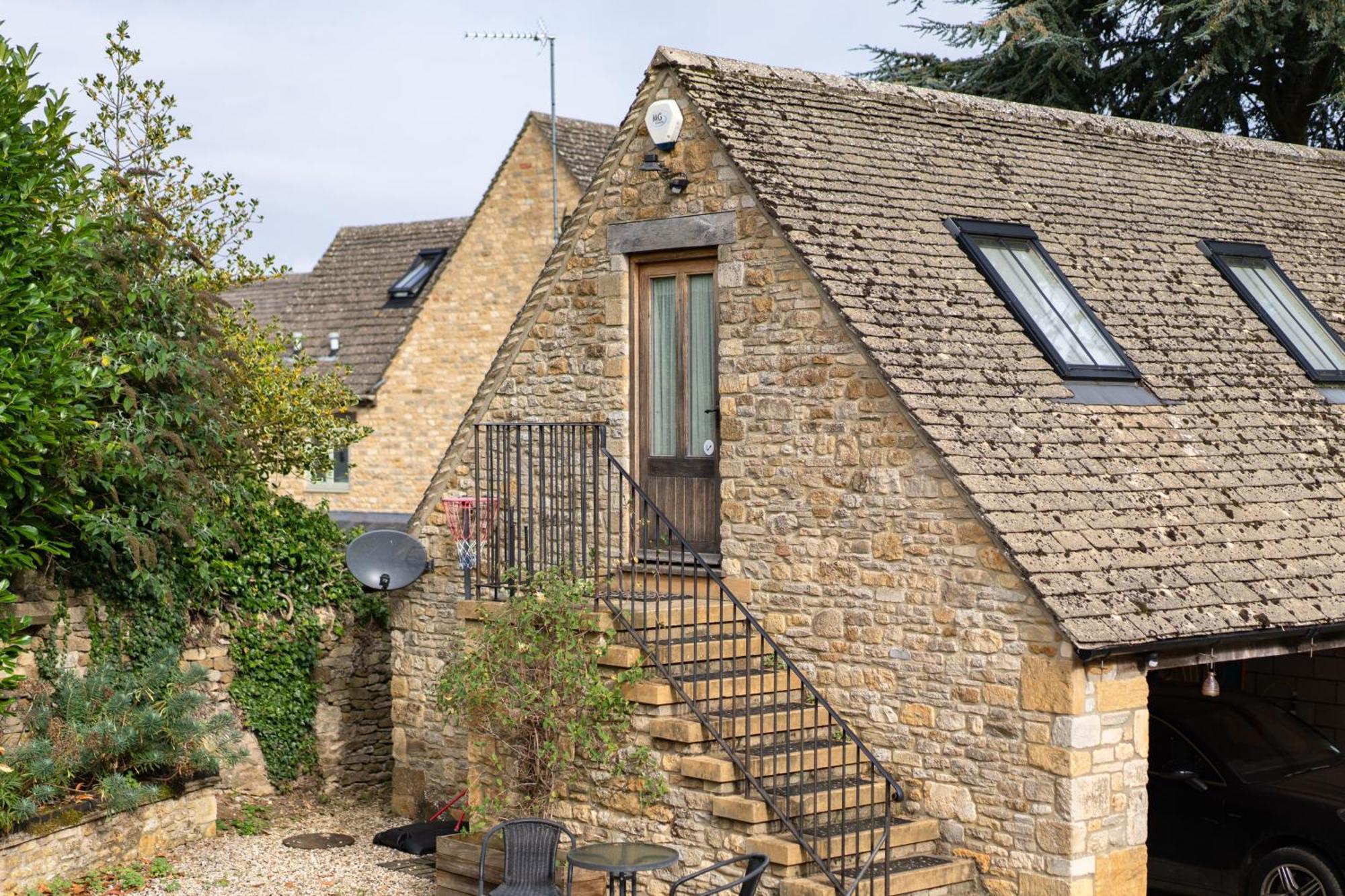 Villa The Nest At Robins Roost Little Rissington Exterior foto